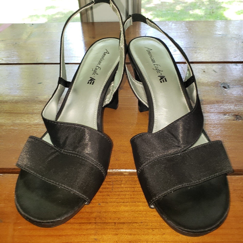 Women's shoes